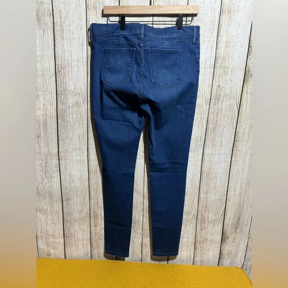 Women's Mott & Bow Jeans - Picture 5 of 6